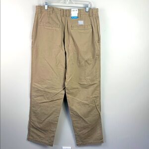 Columbia Men's Classic Peak Cargo Pants in Taupe NEW!